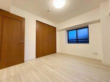 【埼玉県/吉川市大字保】レーベンハイム吉川グランスクエア 洋室