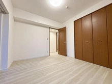 【埼玉県/吉川市大字保】レーベンハイム吉川グランスクエア 洋室