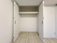 【埼玉県/吉川市大字保】レーベンハイム吉川グランスクエア 収納