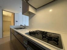 【千葉県/松戸市小根本】パークホームズ松戸マークレジデンス キッチン