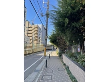 【千葉県/松戸市小根本】パークホームズ松戸マークレジデンス 前面道路