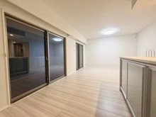 【埼玉県/春日部市中央】サーパス春日部中央レジデンス リビング・ダイニング