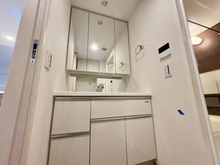 【埼玉県/春日部市中央】サーパス春日部中央レジデンス 洗面所