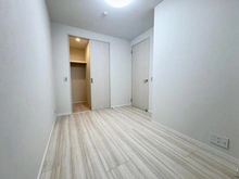 【埼玉県/春日部市中央】サーパス春日部中央レジデンス 洋室