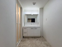 【千葉県/柏市中新宿】カルム北小金 洗面室