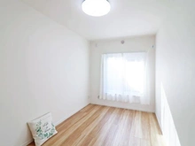 【千葉県/流山市東初石】江戸川台ハイツ D棟 洋室