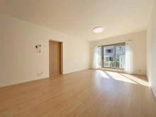 【千葉県/鎌ケ谷市東鎌ケ谷】パシフィック鎌ヶ谷グリーンタウン 7号棟 リビング・ダイニング