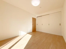 【千葉県/鎌ケ谷市東鎌ケ谷】パシフィック鎌ヶ谷グリーンタウン 7号棟 洋室