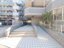 【千葉県/流山市前ケ崎】セレネ北小金2 エントランス