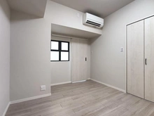 【茨城県/土浦市大和町】ソリッドタワー 洋室