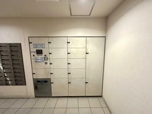 【千葉県/松戸市根本】クリオ松戸伍番館 宅配BOX