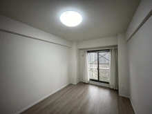 【千葉県/松戸市新松戸】サンライトパストラル弍番街 A棟 洋室：大規模修繕中
2026年2月15日撮影