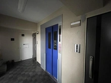 【千葉県/松戸市新松戸】サンライトパストラル弍番街 A棟 共用部：エレベーター