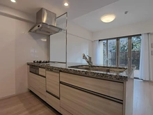 【千葉県/流山市加】ヴェレーナ流山セントラルパーク キッチン