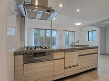 【千葉県/流山市加】ヴェレーナ流山セントラルパーク キッチン