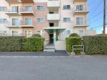 【千葉県/我孫子市つくし野】我孫子ビレジ 19号棟 アプローチ