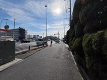 【埼玉県/草加市北谷】草加松原ハイツ B棟 前面道路