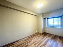 【千葉県/柏市旭町】ローヤルシティ柏 洋室