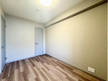 【千葉県/柏市旭町】ローヤルシティ柏 洋室