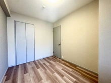 【千葉県/柏市旭町】ローヤルシティ柏 洋室