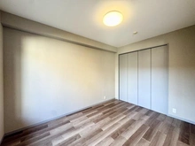 【千葉県/柏市旭町】ローヤルシティ柏 洋室