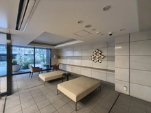 【千葉県/松戸市根本】ヴィークスイート松戸 エントランス