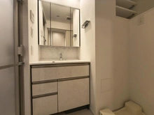 【千葉県/松戸市根本】ヴィークスイート松戸 洗面室