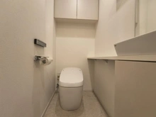 【千葉県/松戸市根本】ヴィークスイート松戸 トイレ