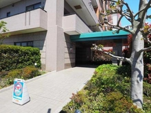 【千葉県/市川市島尻】クレストフォルム浦安弐番館 アプローチ