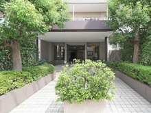 【埼玉県/草加市中根】草加松原プリンスハイツ アプローチ