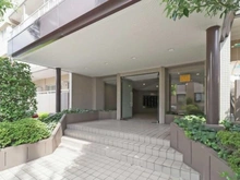 【埼玉県/草加市中根】草加松原プリンスハイツ アプローチ