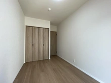 【埼玉県/吉川市きよみ野】ウッドパーク吉川きよみ野 C棟 洋室