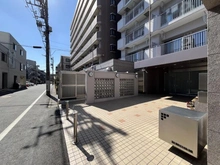 【埼玉県/越谷市南越谷】朝日プラザ越谷 アプローチ