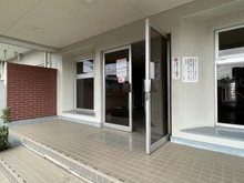 【埼玉県/越谷市千間台西】サニーハイツせんげん台 アプローチ