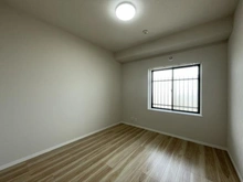 【埼玉県/春日部市上蛭田】パブリデンス春日部豊春 洋室