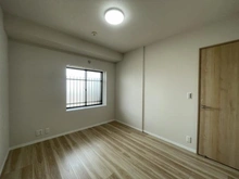 【埼玉県/春日部市上蛭田】パブリデンス春日部豊春 洋室