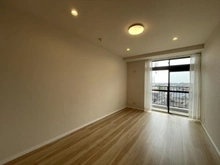 【埼玉県/春日部市上蛭田】パブリデンス春日部豊春 洋室