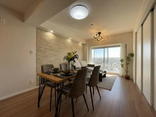 【埼玉県/春日部市谷原】ドルミ春日部  LDK：※家具・調度品等は販売価格に含まれておりません