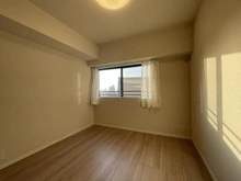 【千葉県/松戸市松戸】松戸東光マンション 洋室