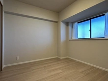 【埼玉県/春日部市粕壁東】エクレール春日部III 洋室