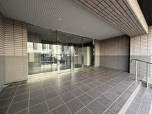 【千葉県/松戸市常盤平】ライオンズマンション常盤平さくら通り アプローチ