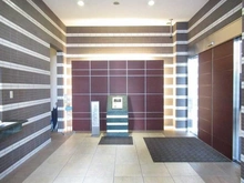 【埼玉県/春日部市粕壁東】ハイホーム春日部ブロードタウン エントランス