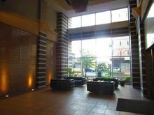 【埼玉県/春日部市粕壁東】ハイホーム春日部ブロードタウン エントランス