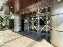 【埼玉県/越谷市蒲生南町】ライオンズマンション越谷南 アプローチ