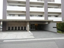 【埼玉県/八潮市大字木曽根】ブライトップガーデン アプローチ