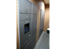 【埼玉県/蕨市南町】コスモフェスタ蕨 宅配BOX