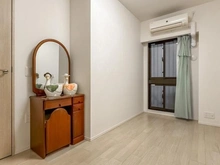 【千葉県/松戸市胡録台】オーベル松戸ヒルズ サービスルーム（納戸）