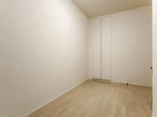 【千葉県/松戸市胡録台】オーベル松戸ヒルズ サービスルーム（納戸）