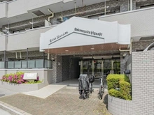 【東京都/足立区西伊興】ライオンズマンシヨン竹の塚第2 アプローチ