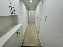 【千葉県/柏市あけぼの】メイツ柏 C棟 廊下